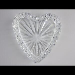 Waterford Crystal GIFTWARE Heart Shaped Tray EXCELLENT